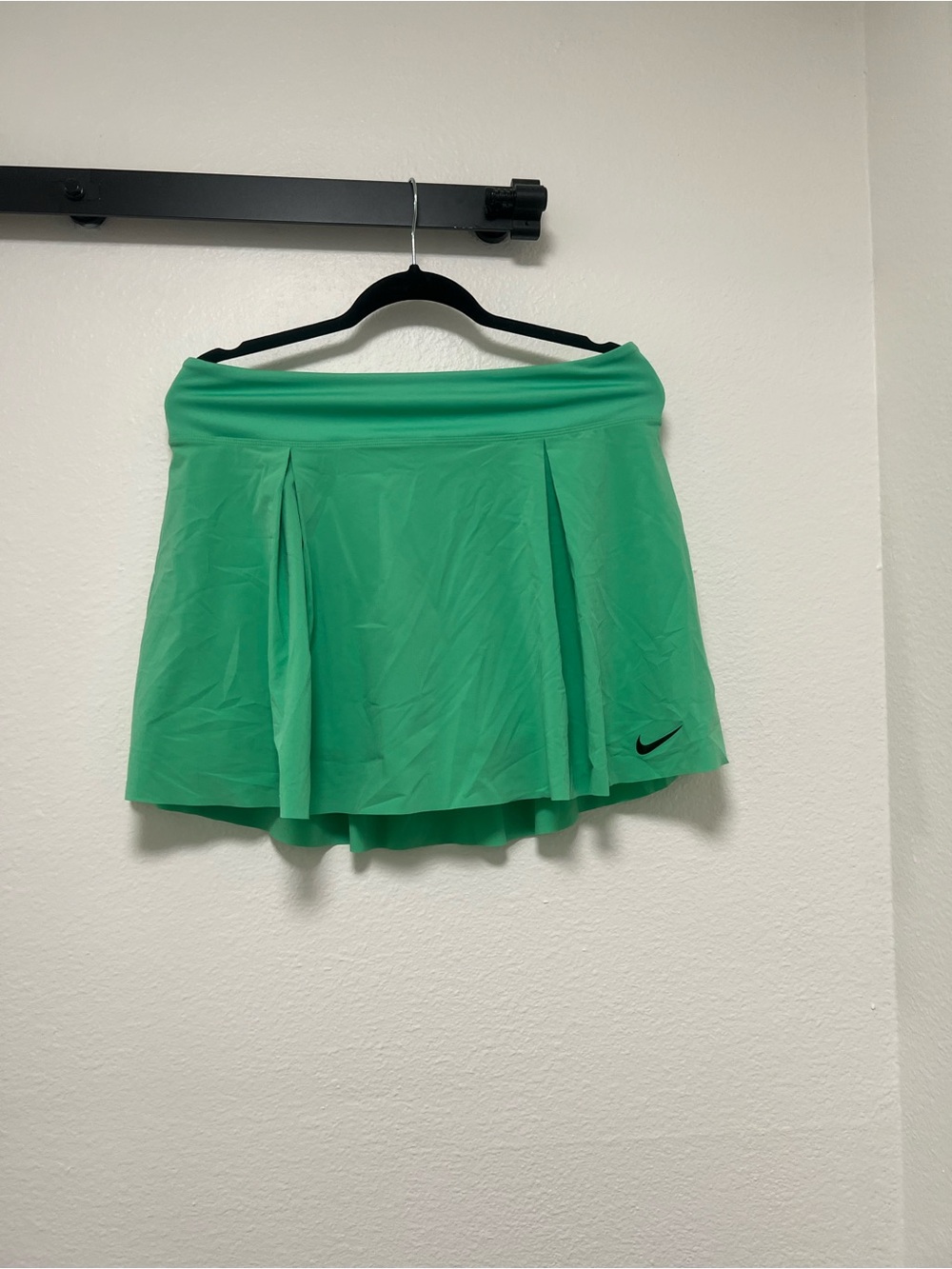 Nike Green Tennis Skirt with Built-In Shorts NWOT